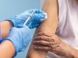 V pátek se otevře registrace k očkování proti covidu pro lidi nad 60 let