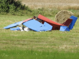 Na Příbramsku havarovalo letadlo, pilot nepřežil