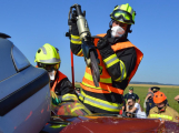 V krajské soutěži ve vyprošťování u dopravních nehod získali příbramští hasiči druhé místo