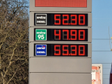 Ministerstvo financí bude kontrolovat čerpací stanice kvůli maržím za paliva