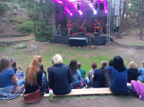 Srpnový program lesního divadla v Novém Podlesí začne hudebním a divadelním festivalem a pohádkou pro děti