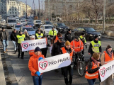 Po pražské magistrále projde pochod aktivistů za snížení rychlosti