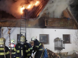 Dobříšští hasiči vyjížděli k požáru chaty u Kytína