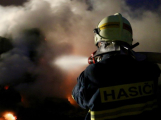 Na Benešovsku hořela střecha a půda rodinného domu, škoda milion korun