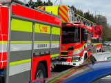 U požáru dvou chat v Dobřichovicích zasahovali hasiči z Příbrami i Dobříše