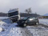 Silnice z Tochovic na Horčápsko je uzavřena kvůli nehodě