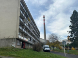 Ubytovny u Čertova pahorku se mají proměnit v bezbariérové bydlení pro seniory. Město jedná se Stavusem