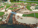 Letní noc pod širým nebem: DJ Seppi roztančí Adventure Golf Milín