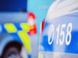 Taxikář zachránil ženě 300 tisíc. Málem je předala falešným policistům z Příbrami