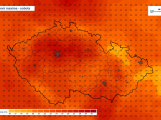 Do Česka se plíží léto. Po přeháňkách dorazí o víkendu až 25 stupňů