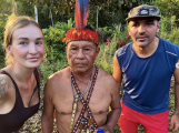 Kdysi budila pozornost jinak. Dnes bývalá Daisy Lee zveřejňuje záběry ze šamanských obřadů