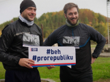 Běh podél ostnatých drátů připomene osudy politických vězňů na Vojně