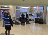 Ve vestibulu nemocnice bylo nalezeno podezřelé zavazadlo. Na místě zasahovala policie