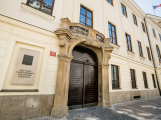 ANKETA: Konec povinných poplatků? Češi by na televizi a rozhlas mohli přispívat jen dobrovolně. Jak to vidíte vy?