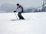 Středočeské lyžařské areály nabízejí výborné podmínky, Monínec hlásí 70 cm