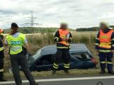 Nehoda vozu Peugeot komplikuje provoz na Strakonické