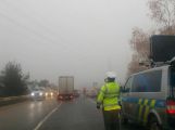 Před vjezdem na dálnici D4 u Dubence se srazily dva vozy