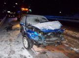 Sníh komplikuje dopravu, na dálnici D4 se srazily dva vozy
