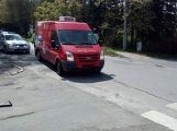 V Balbínově ulici se srazila dodávka s osobním vozem