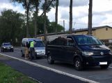 Právě teď: Nehoda dvou vozů a motocyklu komplikuje průjezd Věšínem