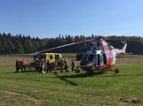 Právě teď: U Věšína se srazil motorkář s osobním automobilem, zasahuje zde vrtulník