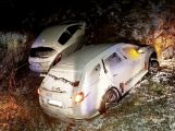 Další výjezd hasičů k dopravní nehodě na zasněžených silnicích