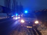 Aktuálně: Silně opilý muž skončil v Brodské mimo komunikaci