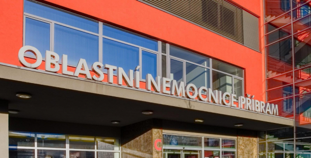 V příbramské nemocnici zemřel pacient s koronavirem