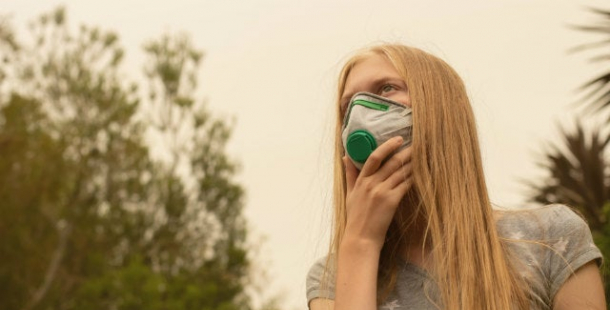 Denní nárůst počtu případů nákazy koronavirem se už čtvrtý den drží pod stovkou