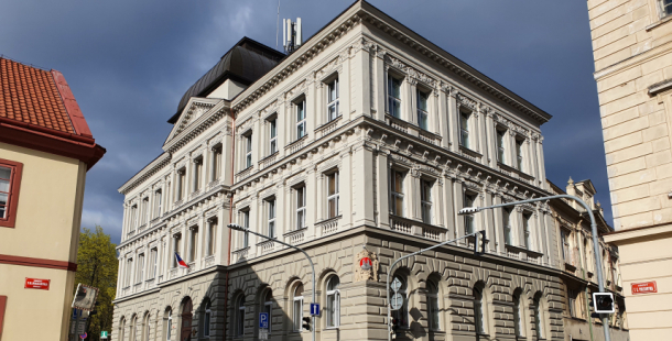 Úřad se vrátí k běžnému provozu, elektronická komunikace je upřednostňována