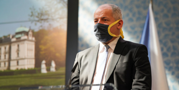 Prymula k Velikonocům: Pondělní data naznačují růst počtu nákazy