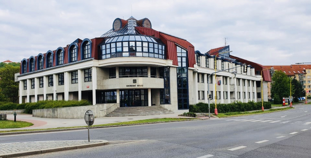 Soud vynesl rozsudek nad mužem, který smrtelně zranil ženu a z místa nehody ujel