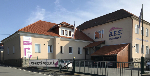 Firma B.E.S. ukončila šití roušek, nenašla dostatečný odbyt