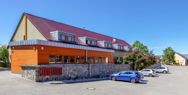 Vyhrajte poukaz pro dva v hodnotě 2.500 Kč v Equitana Hotel Resort