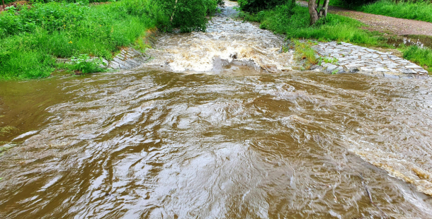 Na Příbramsku během neděle napršelo nejvíc v Březnici. Na metr čtvereční spadlo 48 litrů vody