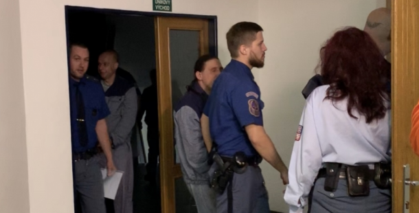 Soud rozplétá rozsáhlou drogovou kauzu ve věznici Bytíz