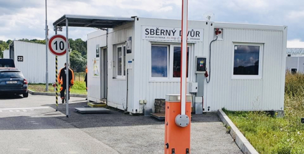 Ve sběrném dvoře se bude platit za stavební suť a pneumatiky