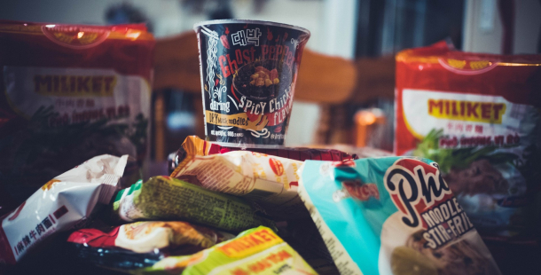 Jeden zloděj doplnil zásoby ve spíži. Druhému návštěva farního úřadu svatozář nepřinese