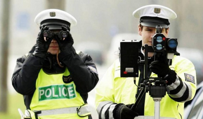 Speed Marathon už ve středu: Kde všude bude policie měřit rychlost?