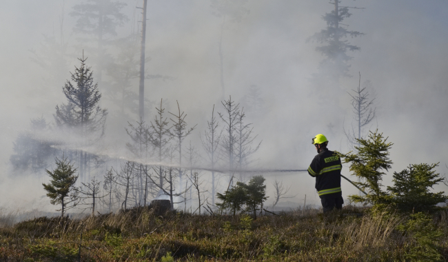 Hasiči ve Středočeském kraji loni evidovali 2670 požárů, nejvíce hořelo na Příbramsku