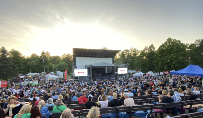Díky!FEST se vrací počtvrté. Nabídne hudbu, zábavu i poděkování dárcům krve