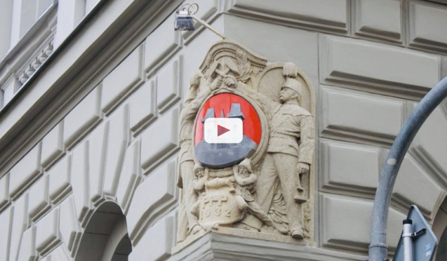 Zastupitelstvo ve středu řeší individuální dotace i prodej městských pozemků. Jednání můžete sledovat online