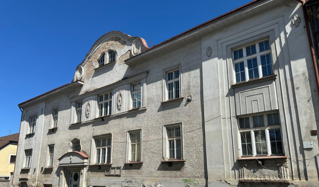 Dražba za 20 milionů bez jediného zájemce. Na zastupitelstvu zazněly otázky, město chystá opakování