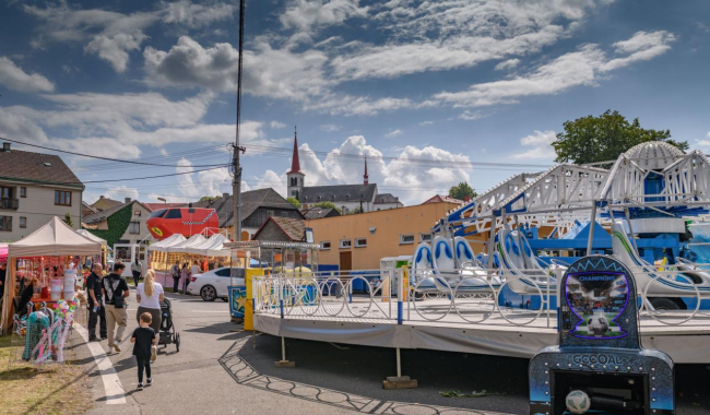 Tipy na víkend: Fesťáczek, tradiční pouťové oslavy a automobilové rally!