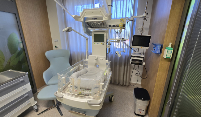 Nové prostory neonatologie nabídnou intenzivní péči i větší blízkost rodičů
