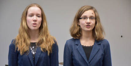 Sportu příliš neholdují, ale národní hymny zazpívají dvojhlasně