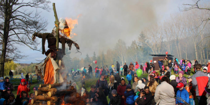 Čarodějnice na Nováku: přijďte v kostýmu, opečeme si kouzelné špekáčky a uvaříme rozličné lektvary