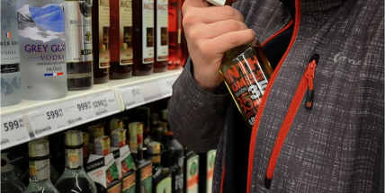 Nakupoval, neplatil a byl dopaden