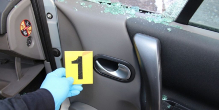 Vloupal se do nákladního auta pro dvě krabičky cigaret a byl vzápětí dopaden