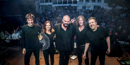 VDN promo navštívilo skupinu Alphaville